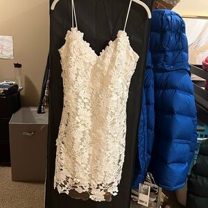 Vera Wang Dress Size 2